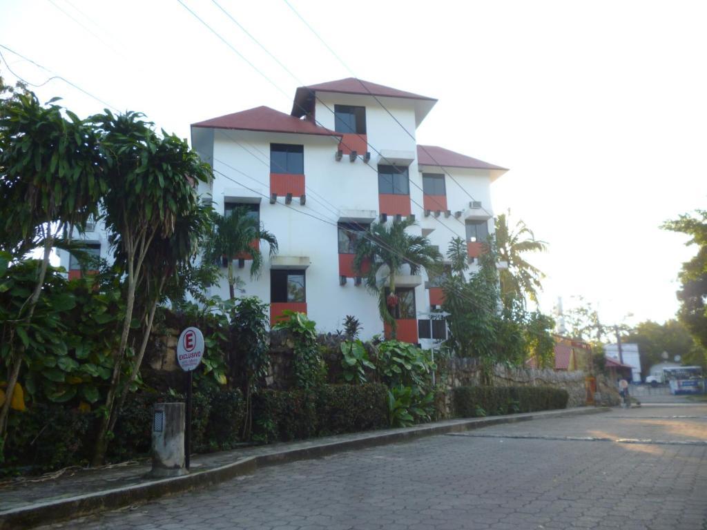 Hotel Canada Internacional Palenque Esterno foto